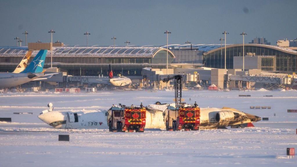 Investigators probe cause of Toronto Delta plane crash