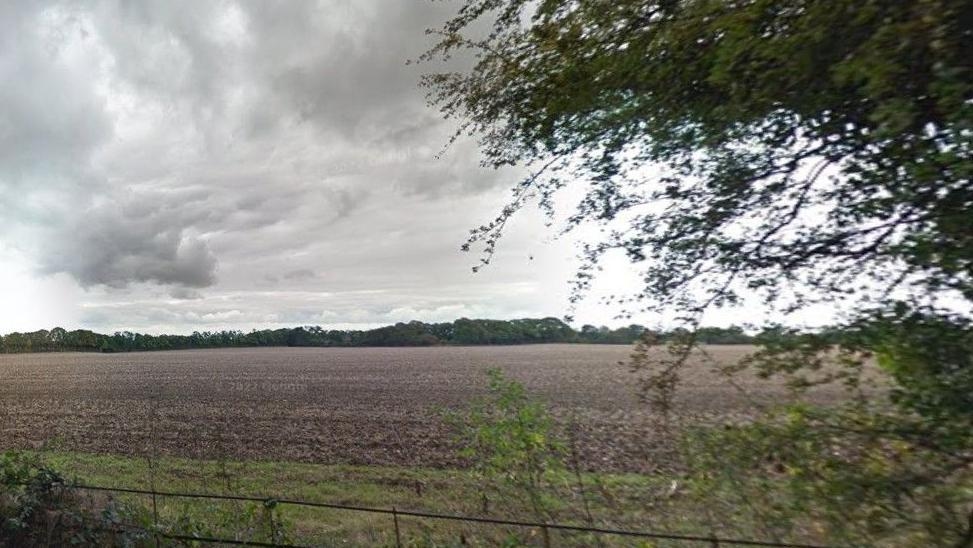 Housebuilder considering land for 470 new homes