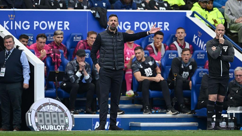 'An incredible man, but that doesn't make you a great manager'