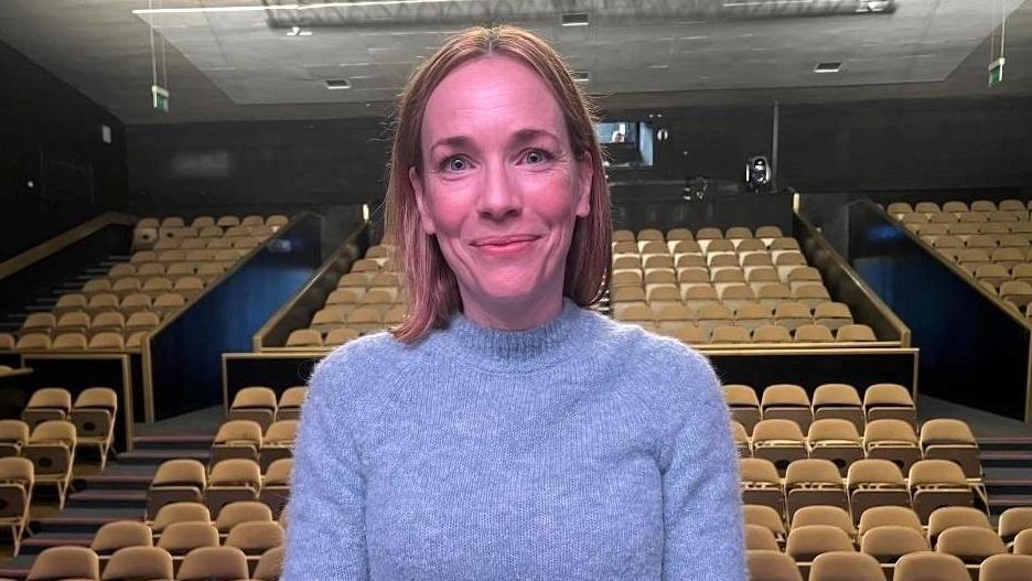Call the Midwife star backs fight to save theatre