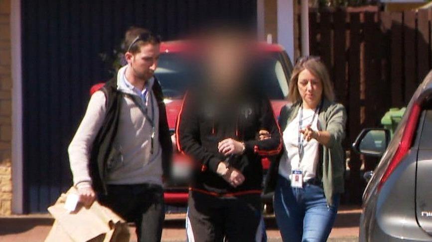 A soft knock - how police arrest a suspected paedophile