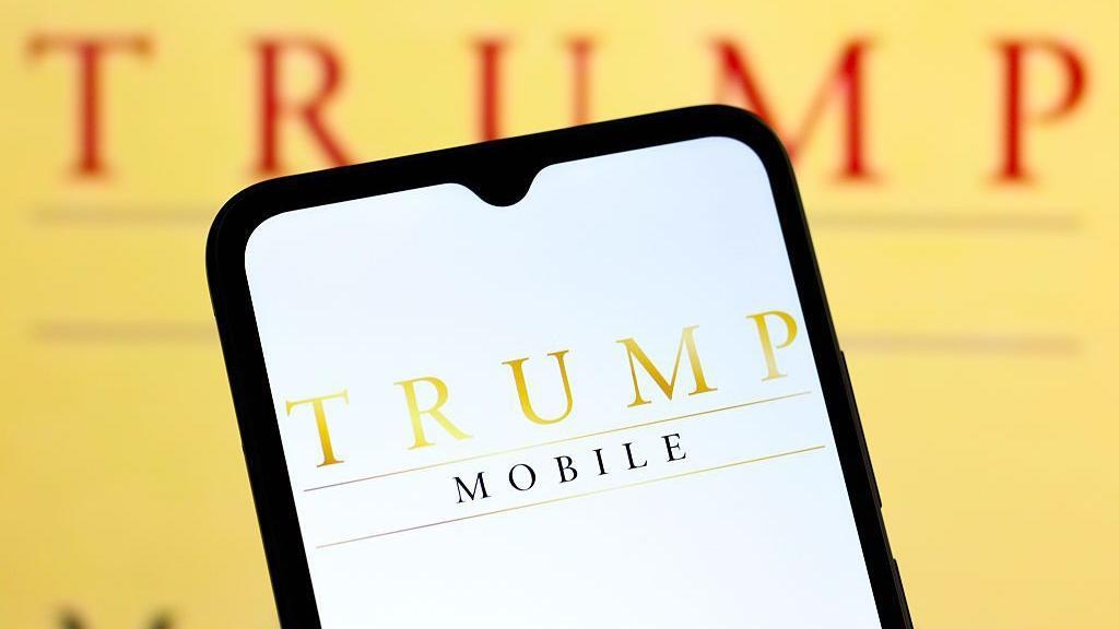 'Made in the USA' reference disappears from Trump phone listing
