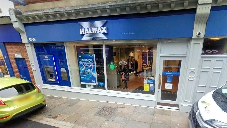Plan for 24-hour gambling venue set for approval