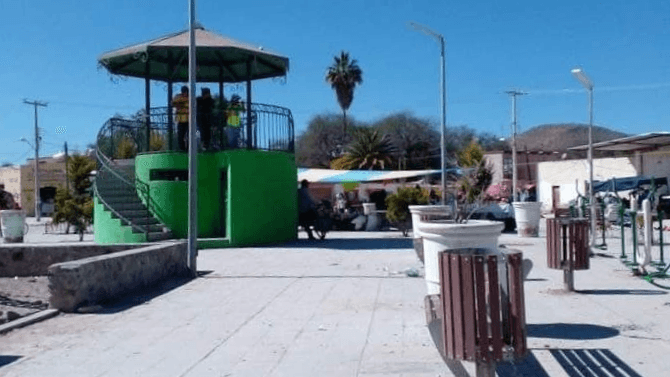 Seven Mexican youths shot dead at church festivity