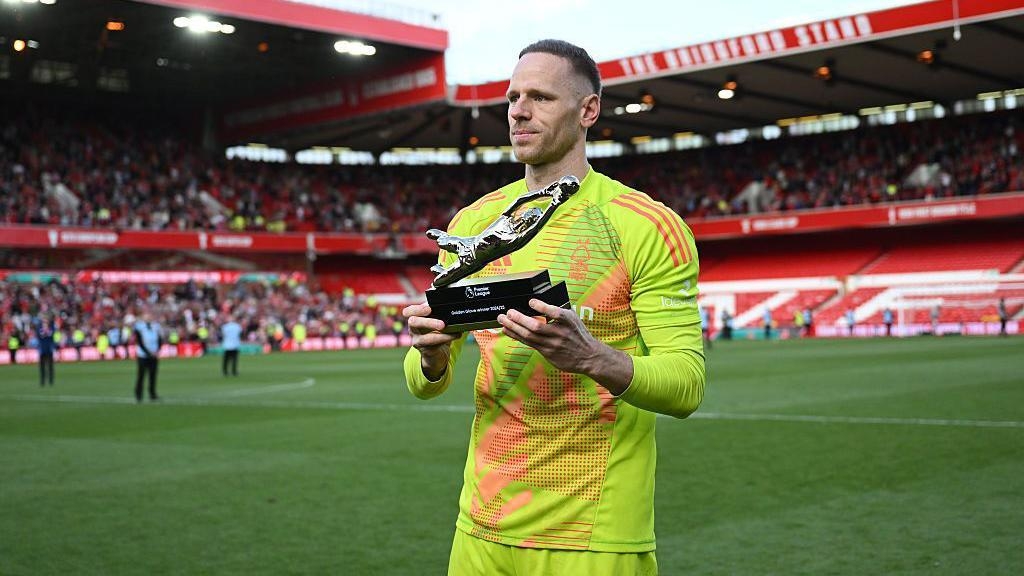 Robinson praises Sels 'fantastic season'