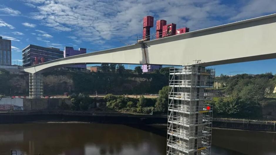Voting opens to name Sunderland's new footbridge
