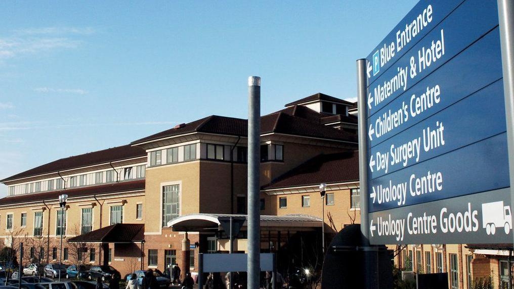 Families to meet regulators over maternity failings