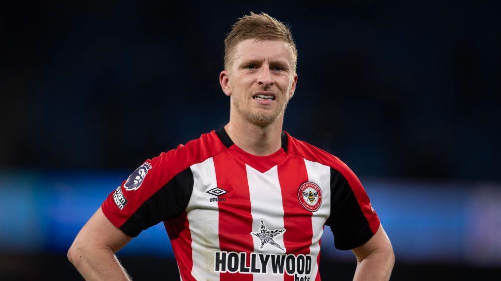 Defender Mee to leave Brentford at end of season
