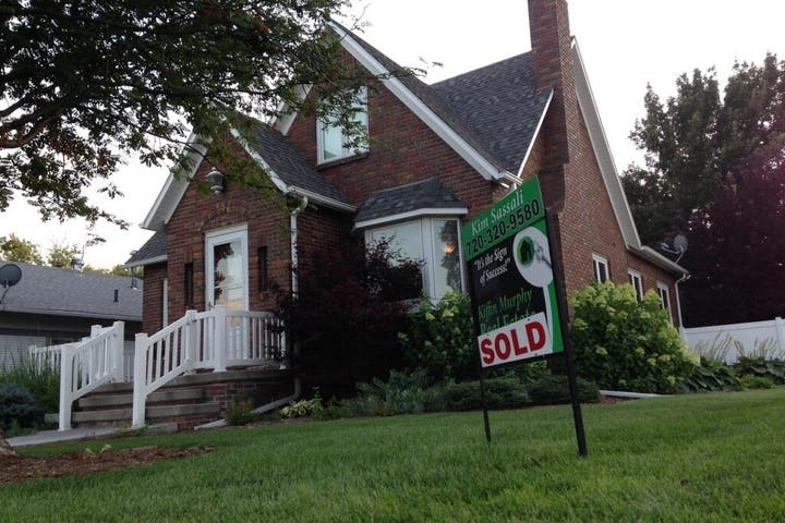 Offering 'Only' $100K More, Homebuyer Was Outbid On A $650K Home That Went For $810K. It Was Their 5th Loss—'I Don't Understand This Market'