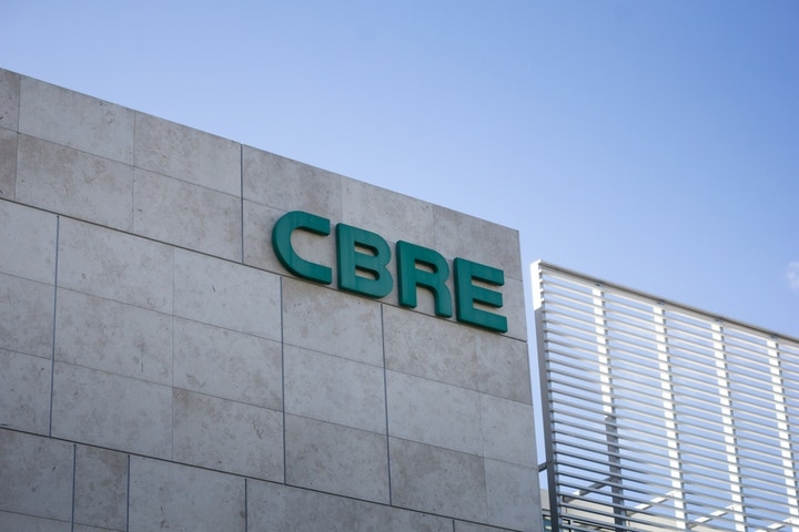 If You Invested $10K In CBRE Group Stock 10 Years Ago, How Much Would You Have Now?