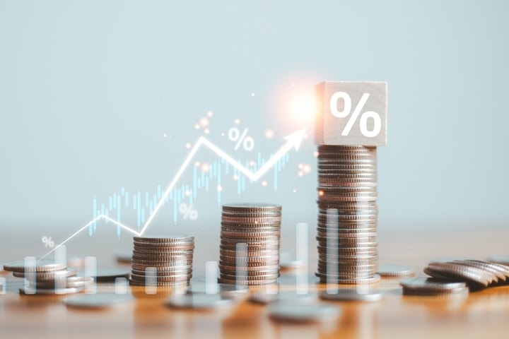 Here's How You Can Earn $100 In Passive Income By Investing In Brown & Brown Stock