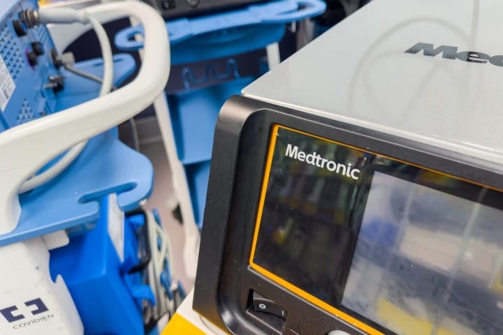 How Much Would It Take To Earn $100 A Month From Medtronic Stock
