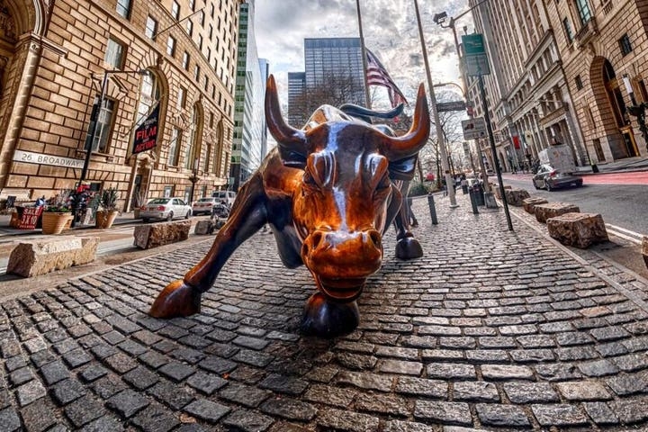 Stock Market Is Pricing A Never-Before-Seen 'Divergence' As Equities And Bonds 'Run It Hot' Amid Gloomy Outlook By Bottom-Up Analysts
