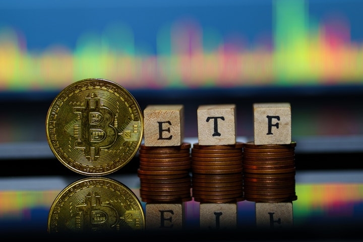 Bitcoin ETFs Attract $667.4 Million In Weekly Inflows As Bullish Momentum Builds Toward New All-Time Highs