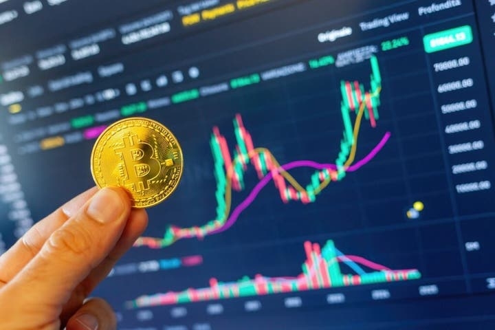 This Isn't A 'Great Sign' For Bitcoin, Says Top Currency Trader: 'Whales Are Once Again....'