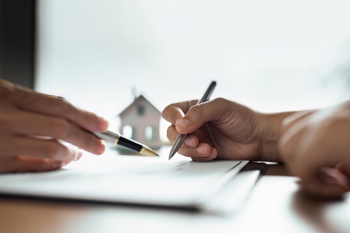 First-Time Real Estate Investor Opens Up: '$700K Duplex, Permit Issues, And A Nightmare Tenant'—Plus A $20,000 Fine
