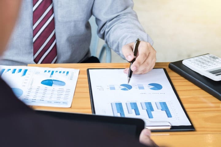 Self-Made Millionaire With Portfolio Earning $70,000/Month In Dividends Shares Top Stocks – 'Why I Hold 15,000 Shares Of This One Stock'