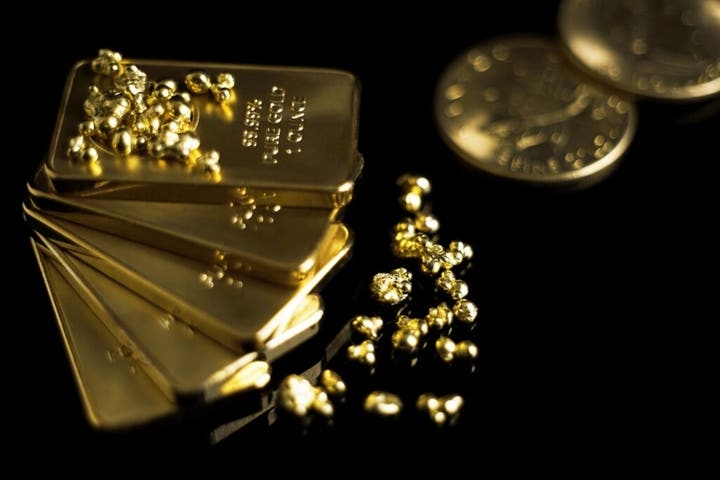 Ron DeSantis Signs Law Allowing Gold, Silver For Transactions In Florida, Citing 'Declining Dollar' Concerns