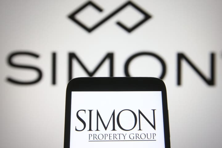 If You Invested $10K In Simon Property Stock 10 Years Ago, How Much Would You Have Now?