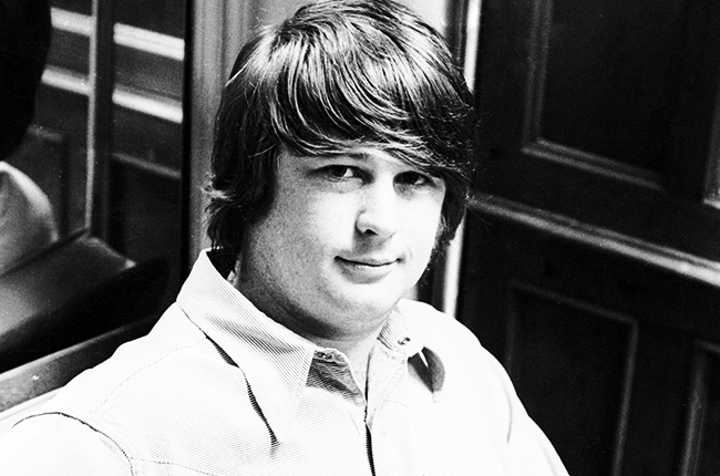 Brian Wilson, Leader of the Beach Boys and Pop Genius, Dies at 82