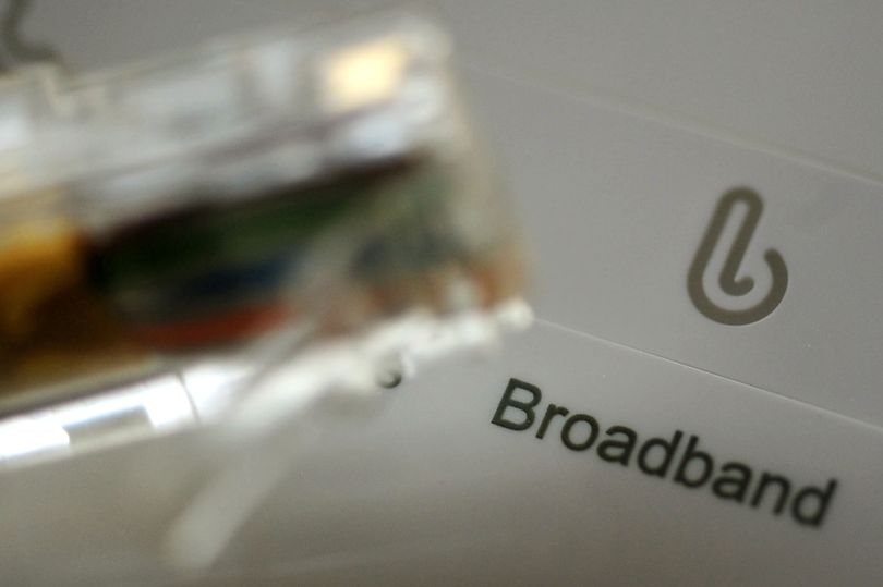 UK households urged to check broadband deals now to get full fibre without paying more