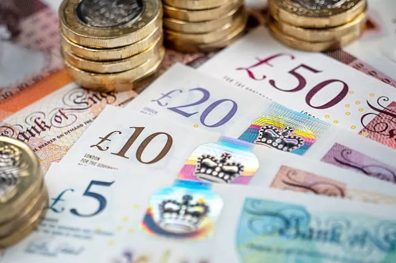 DWP benefits cheat swindled £170k in huge Universal Credits scam