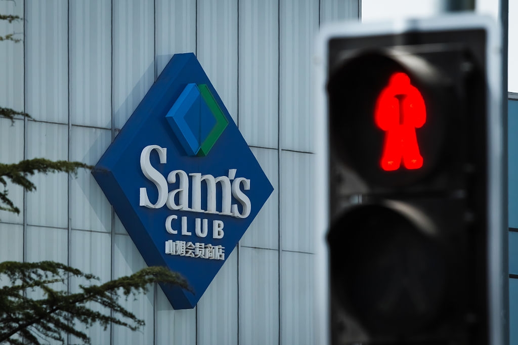 Sam's Club Phasing Out Both Traditional, Self-Checkout Lanes: Here's How You'll Pay Moving Fowrard
