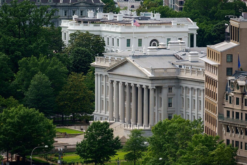 Tariff Ruling Threatens a $2 Trillion Fiscal Hole in Trump Plan