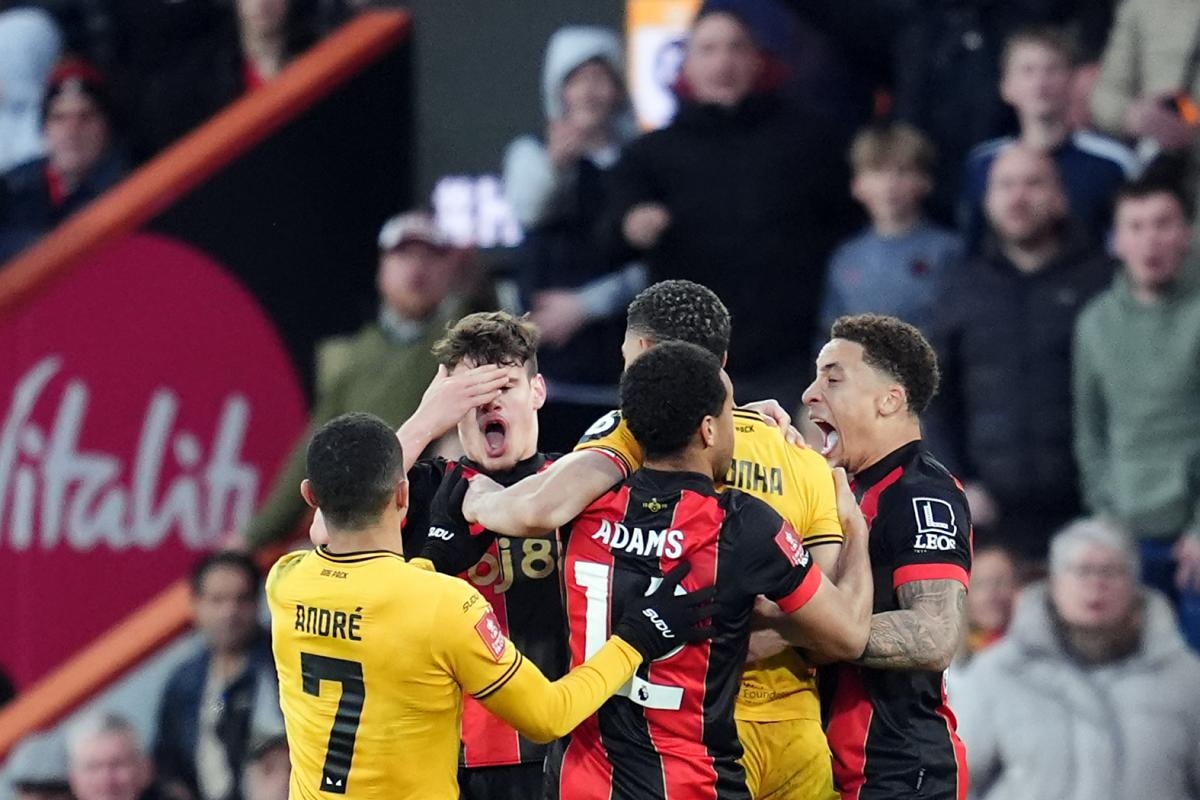 Cunha charged by FA for 'improper conduct' after red card vs Cherries