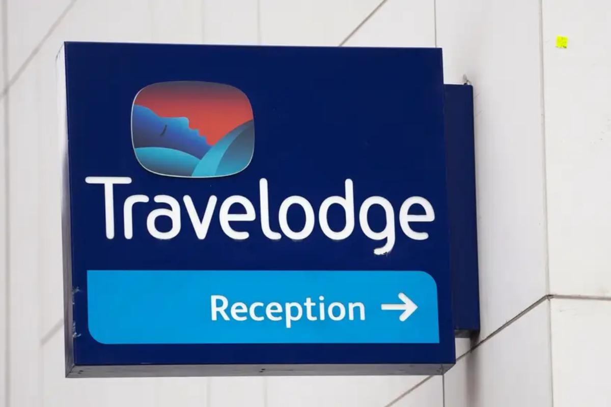 Thieves smashed into car to steal bike from Travelodge car park