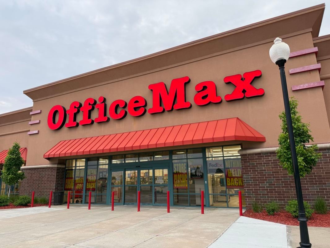 OfficeMax closing another store in the Twin Cities' south metro