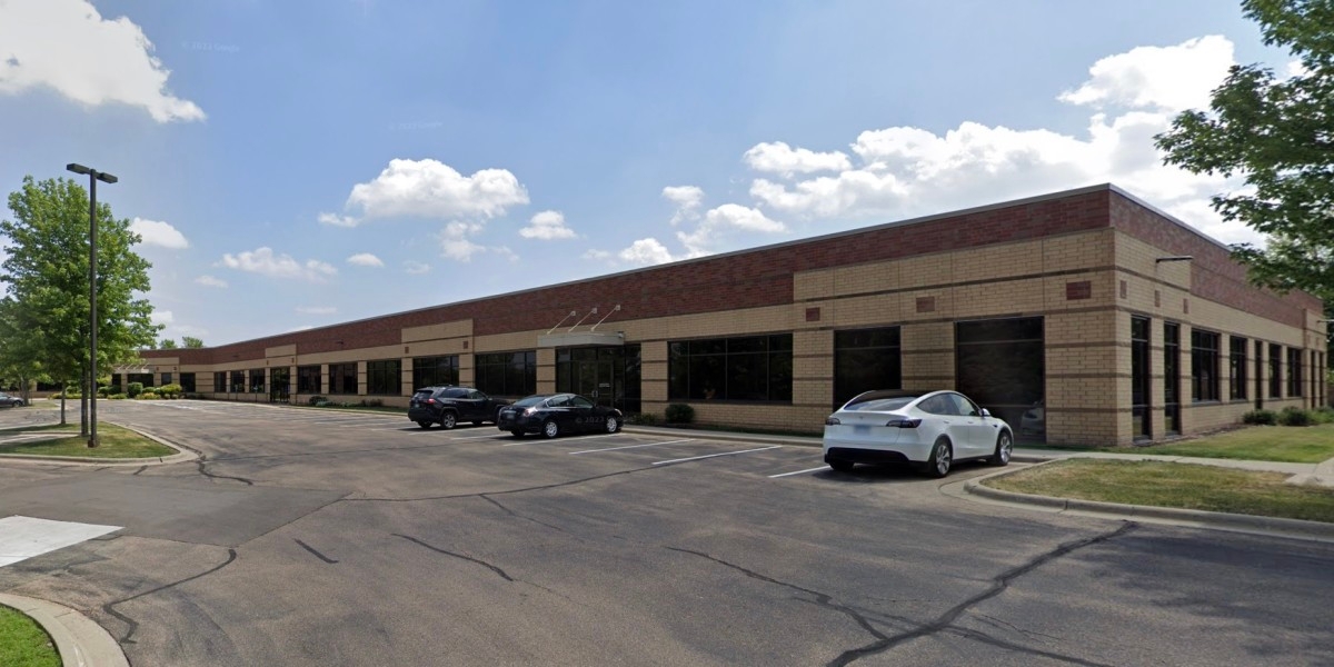 Fingerhut owner to lay off half its employees at Eden Prairie headquarters