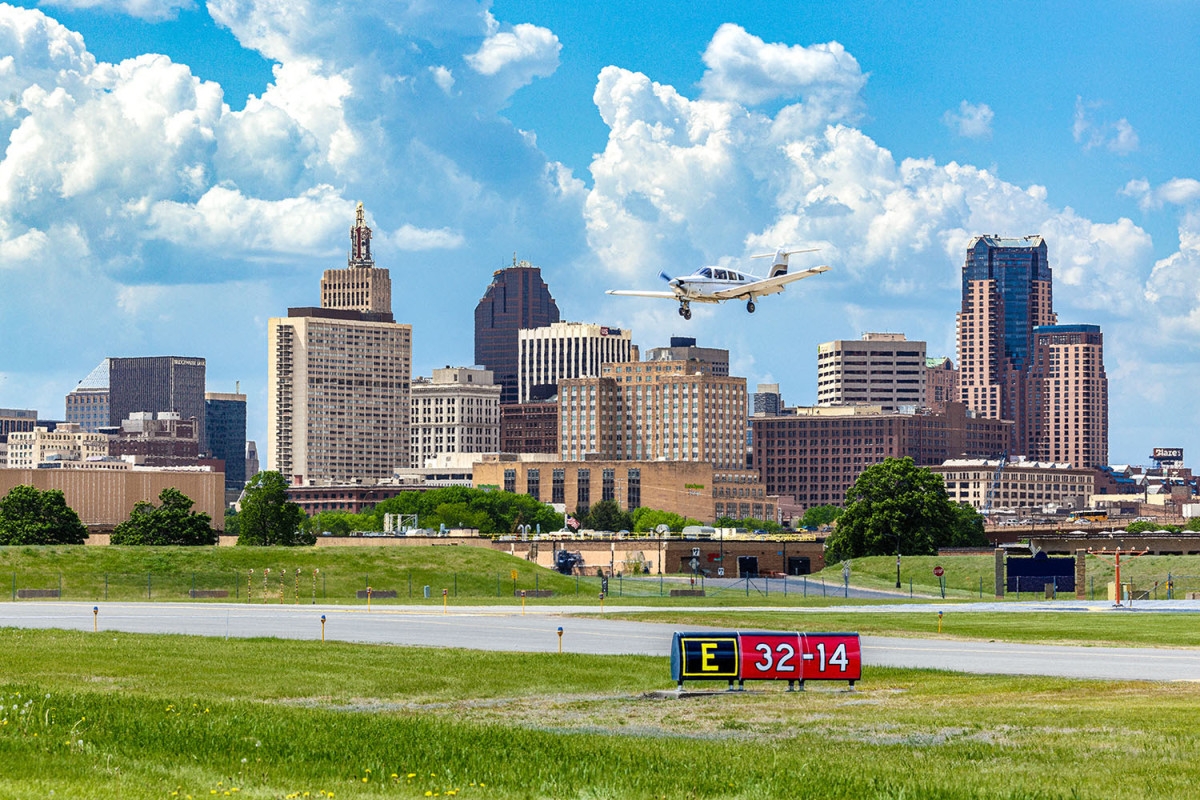 St. Paul Downtown Airport will temporarily close its primary runway