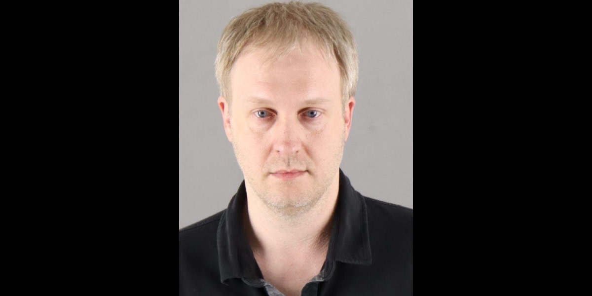 Minnesota State Senator Justin Eichorn arrested on suspicion of soliciting a minor
