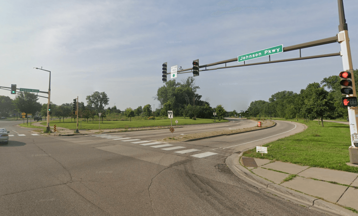 Woman in critical condition after double hit-and-run in St. Paul