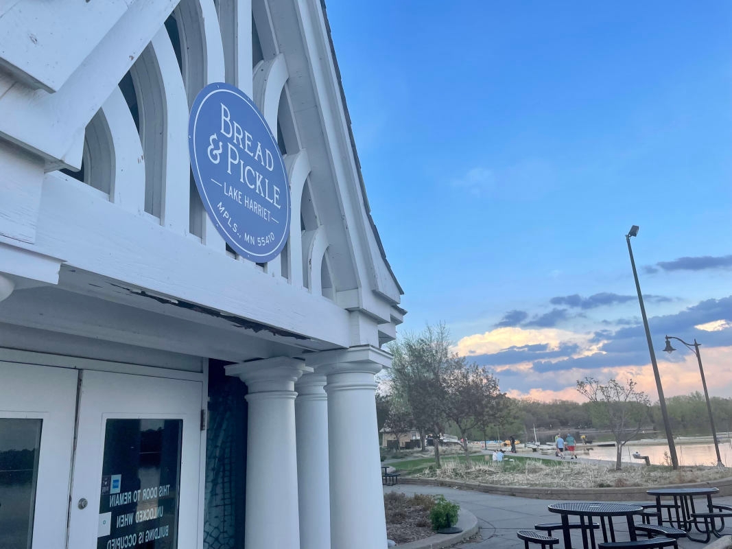 Lake Harriet eatery Bread & Pickle to launch food truck this summer
