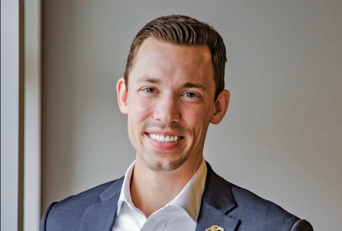 Republican Tyler Kistner enters race for Angie Craig's 2nd District seat