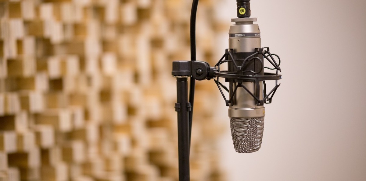 Beloved Minneapolis-founded podcast, 'Heavyweight,' finds new home after a year away