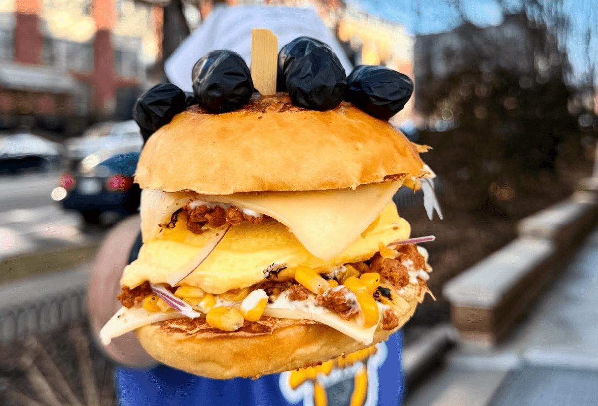 Egg on a Roll expands again, set to open third Minneapolis location