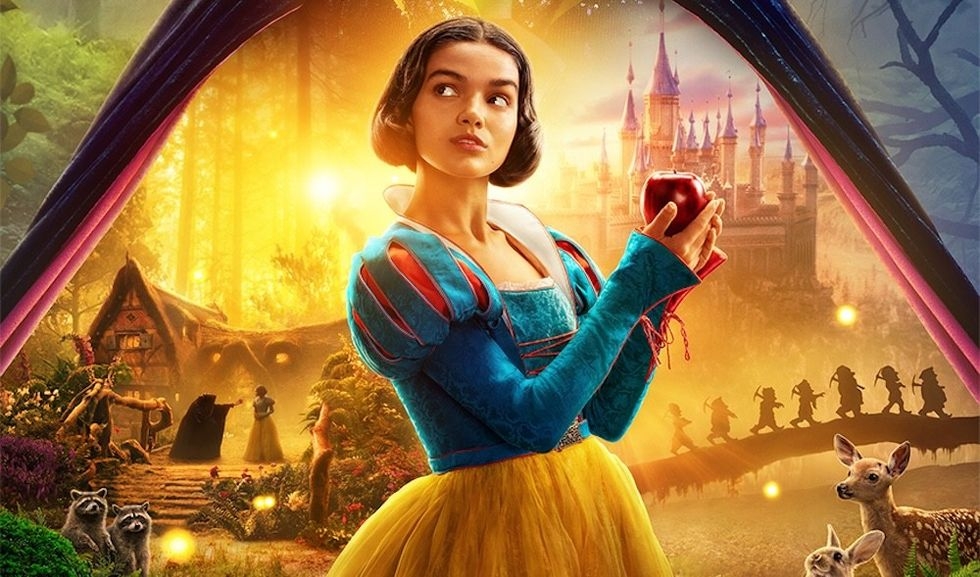 The Most Confusing Detail Of Rachel Zegler's "Awkward" 'Snow White' Costume, Explained
