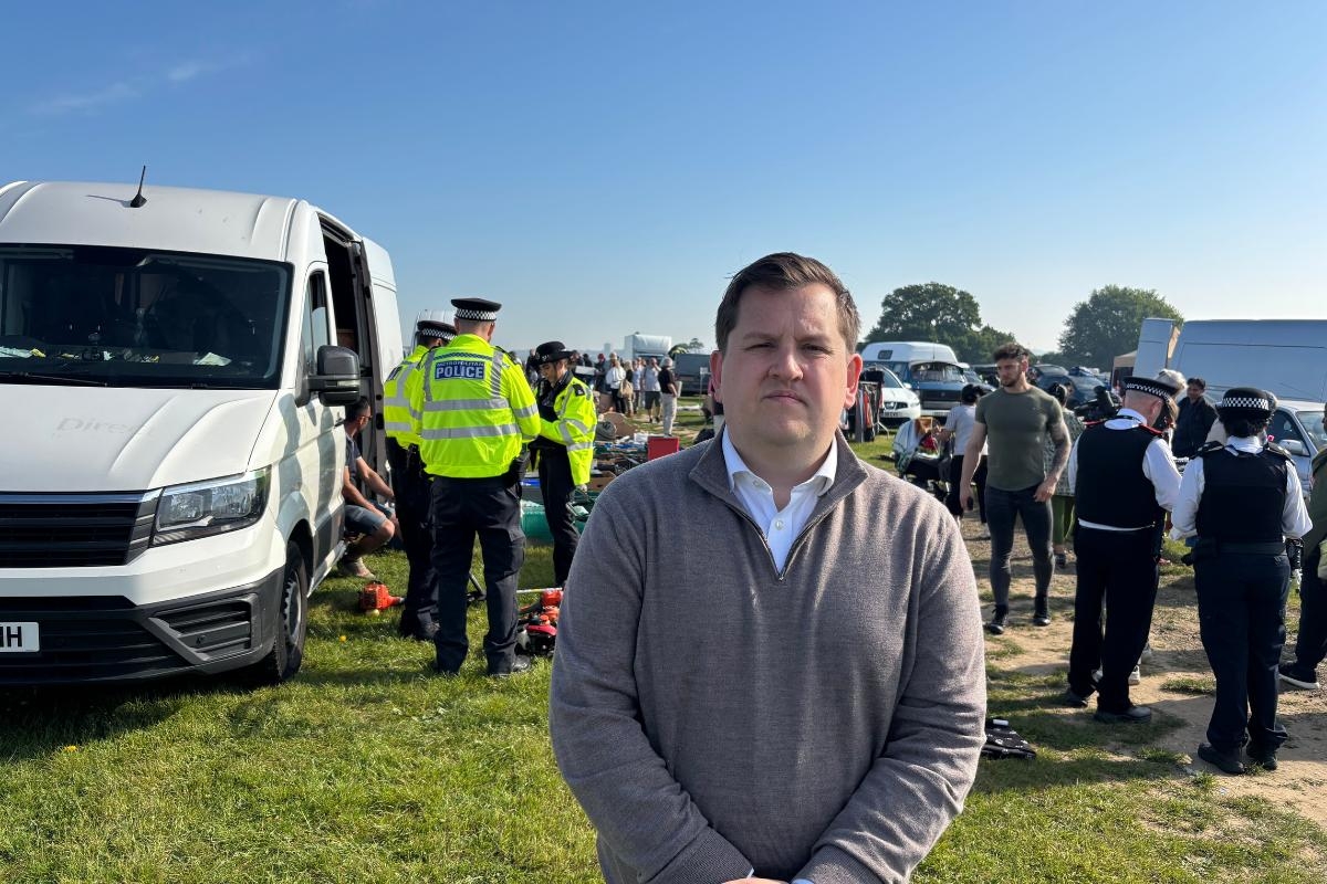 I joined Met police on a boot sale raid and was shocked by amount of stolen goods