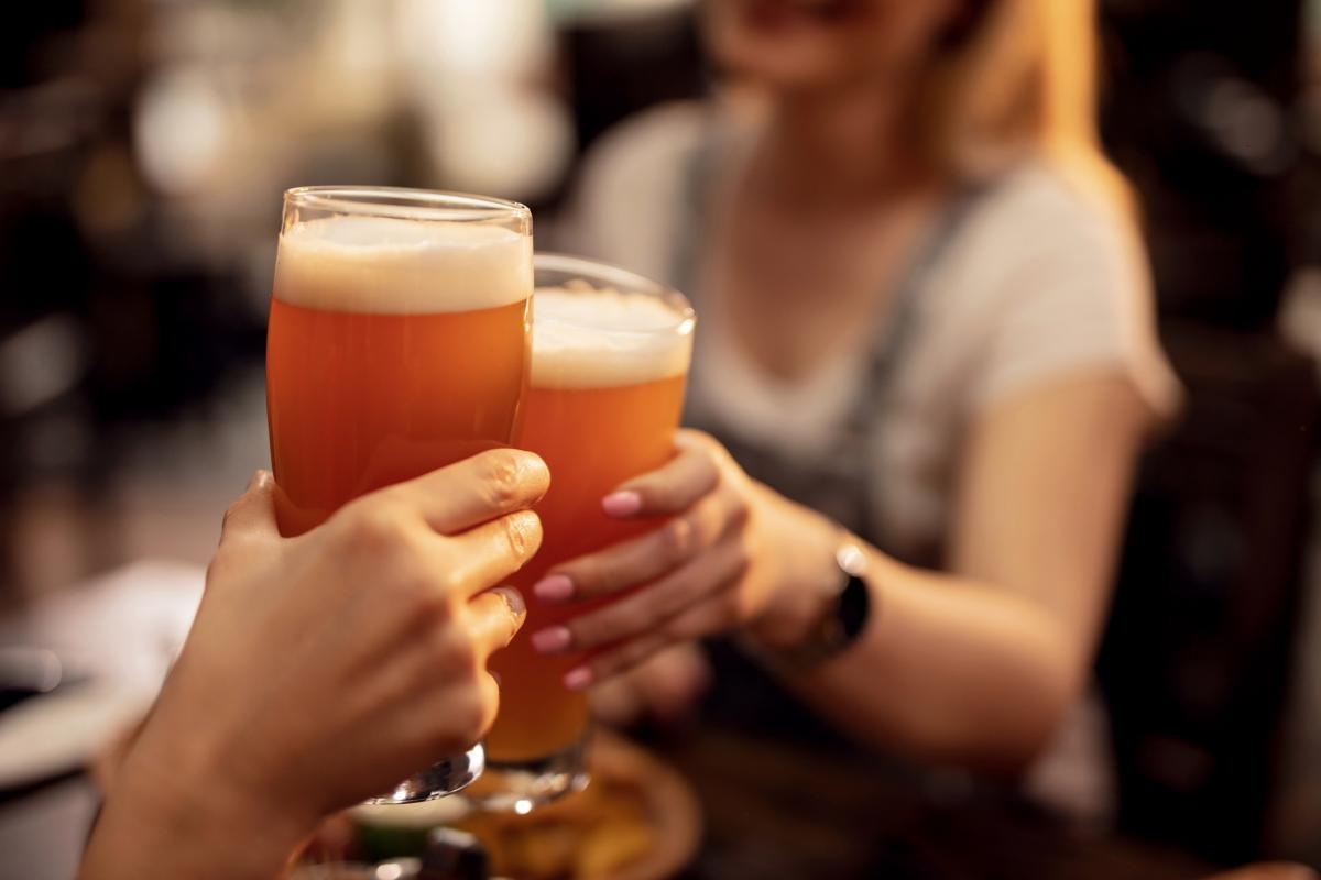 Pubs across the country to stay open longer this summer - but on one condition
