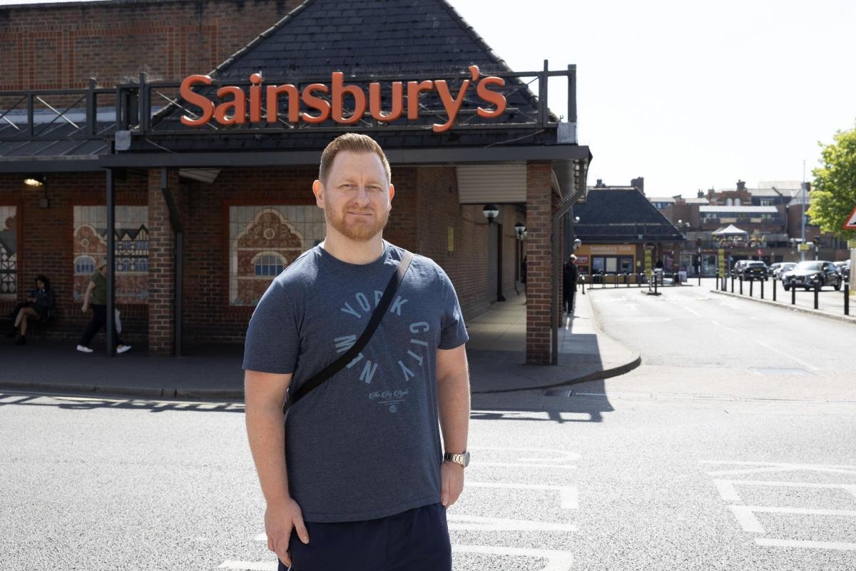 Man suffering with Chron's calls on Bromley Sainsbury's to reopen toilets
