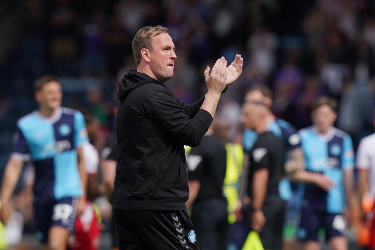 'You are amazing' - Wycombe's head coach donates money to teen's play-off challenge