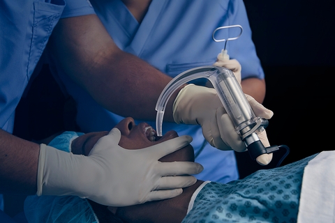 KARL STORZ Introduces the Slimline C-MAC S Single-Use Video Laryngoscope