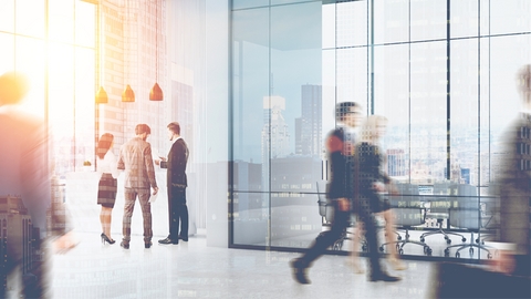 Wells Fargo Commercial Banking Announces Collaboration with the National Center for the Middle Market