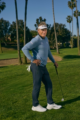 Golf Legend Bernhard Langer Signs With Skechers