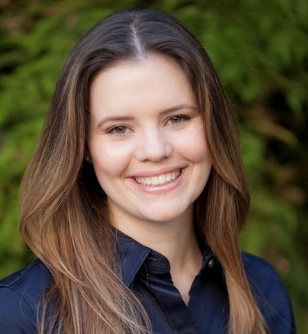 Distinguished Programs Appoints Christina Ross as Vice President, Fine Art Expert in Fine Art and Collectibles Program