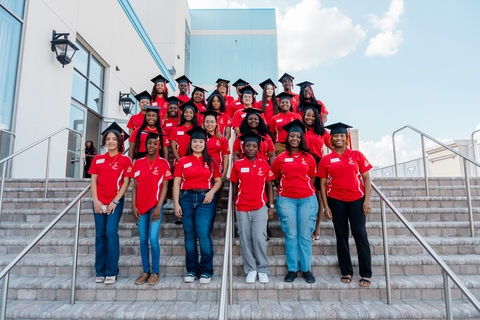 Coke Florida Refreshing Minds Scholarship℠ Selects Second Round of Students to Receive Full-Tuition Assistance