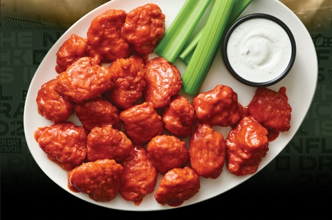 Score 20 FREE Boneless Wings To Go for the 2025 NFL Draft at Applebee's